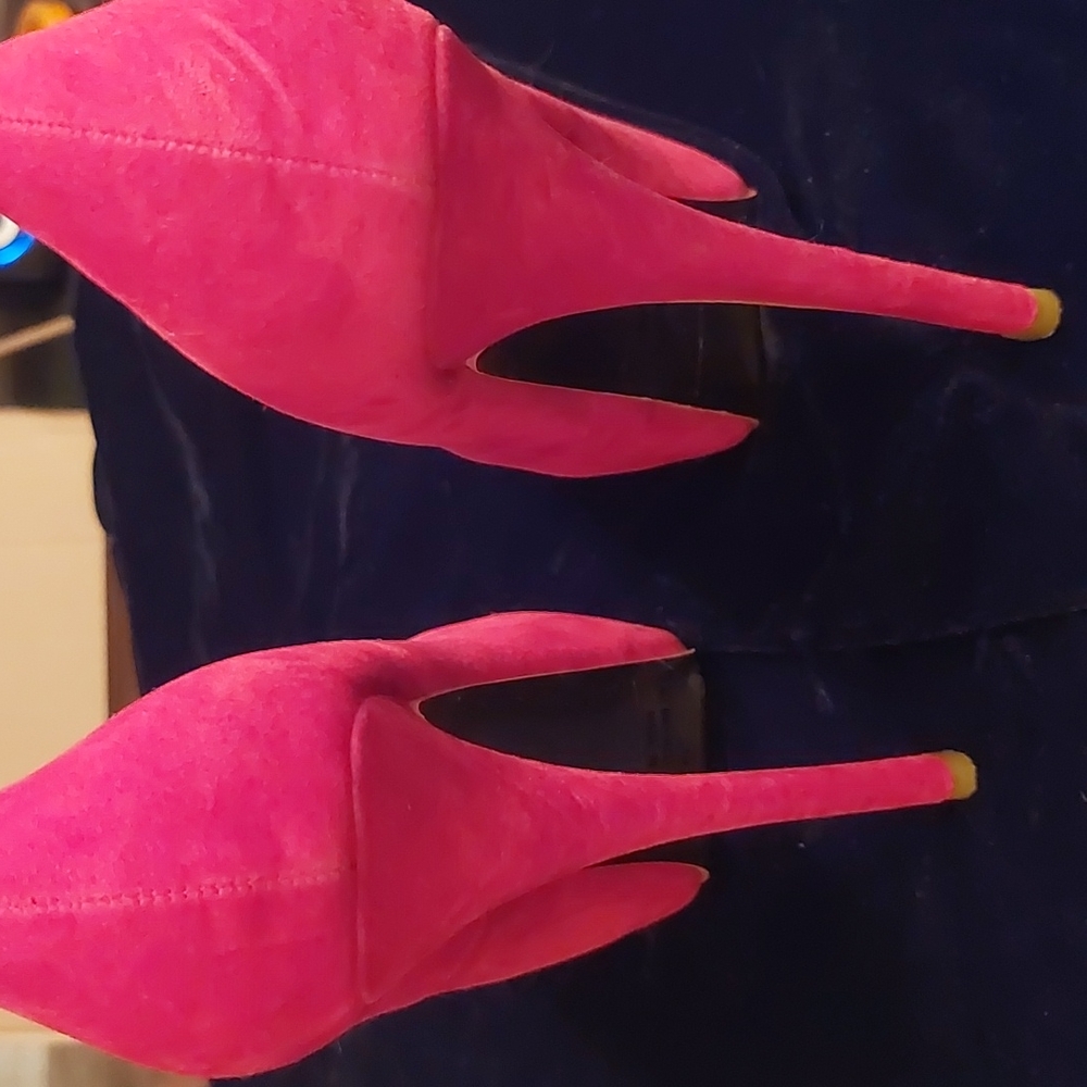 Bad a$$ heels - Picture 3 of 4